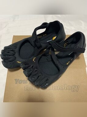 Vibram Five Fingers Yoga Shoes Women's Black